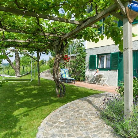 Das Weinberghaus Ratsch an der Weinstraße Buitenkant foto